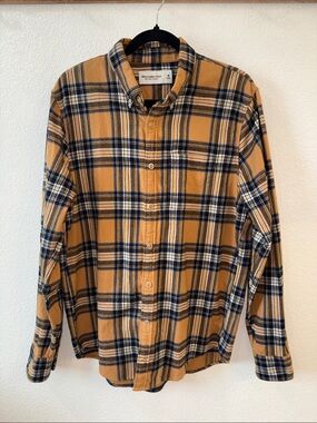 Abercrombie & Fitch Men's Mustard and Navy Plaid Button-Down Shirt